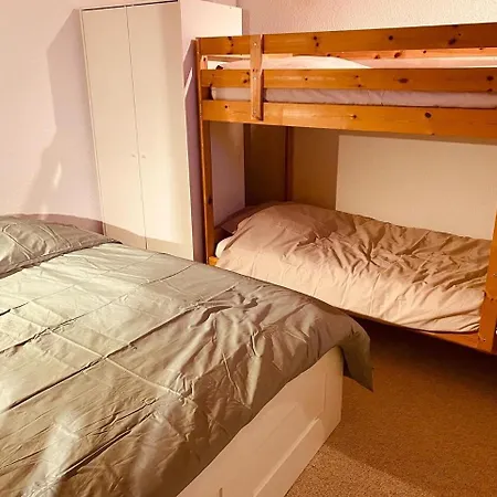 Avec Coin Nuit En Mezzanine La Foux D'allos Appartement Allos