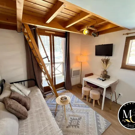 Avec Coin Nuit En Mezzanine La Foux D'allos Appartement *